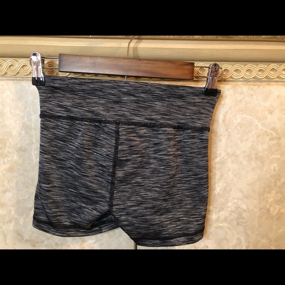 Aeropostale high rise volleyball shorts - Picture 2 of 8